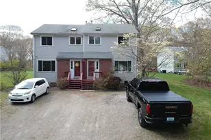 195 Fairway Dr, North Kingstown, RI 02852 - Photo 2