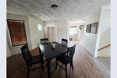 140 Lake View Road, Cranston, RI 02920 - Photo 6