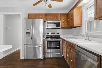 21 Citizen Street, Cumberland, RI 02864 - Photo 6