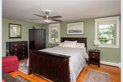 7 Boulevard East Boulevard, Middletown, RI 02842 - Photo 30