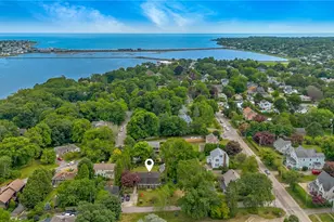 7 Blvd East Blvd, Middletown, RI 02842 - Photo 44