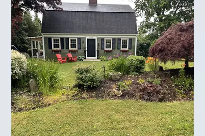 7 Boulevard East Boulevard, Middletown, RI 02842 - Photo 4