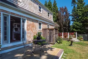 7 Blvd East Blvd, Middletown, RI 02842 - Photo 40