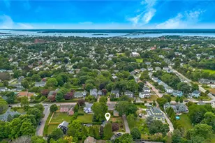 7 Blvd East Blvd, Middletown, RI 02842 - Photo 46