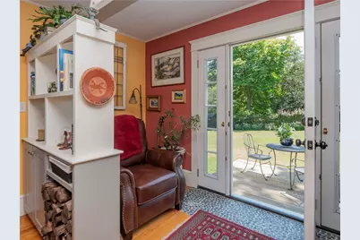 7 Boulevard East Boulevard, Middletown, RI 02842 - Photo 22