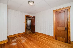 266 Norfolk Ave, Pawtucket, RI 02861 - Photo 24