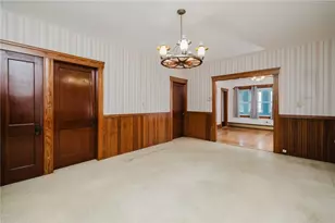 266 Norfolk Ave, Pawtucket, RI 02861 - Photo 40