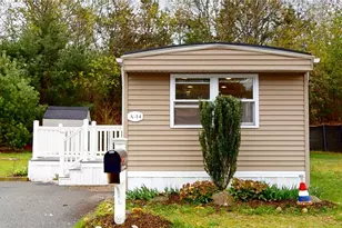 14 Krzak Rd, North Kingstown, RI 02852 - Photo 2