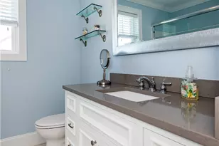 19 Eustis Ave, Newport, RI 02840 - Photo 24