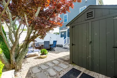 19 Eustis Avenue, Newport, RI 02840 - Photo 40