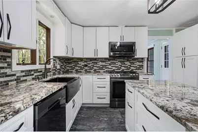 209 Vancouver Avenue, Warwick, RI 02886 - Photo 8