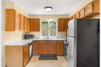 283 Privilege Street #4, Woonsocket, RI 02895 - Photo 8