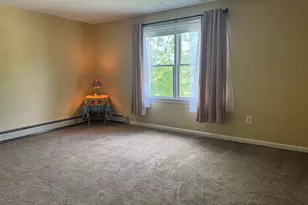 283 Privilege St, Woonsocket, RI 02895 - Photo 18
