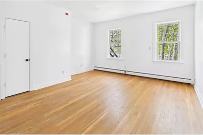 77 Governor Street #4, Cranston, RI 02920 - Photo 4