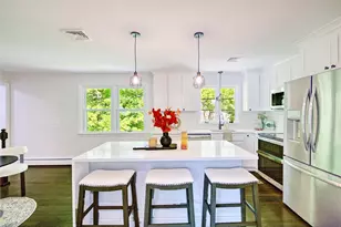 7 Parkway Dr, Warwick, RI 02886 - Photo 14
