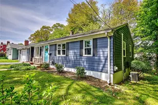 7 Parkway Dr, Warwick, RI 02886 - Photo 6