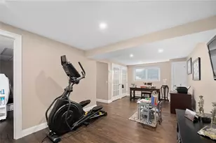 7 Robins Way, North Providence, RI 02904 - Photo 28