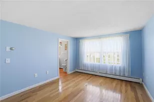 22 Roger Williams Ct, Portsmouth, RI 02871 - Photo 20