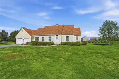 22 Roger Williams Court, Portsmouth, RI 02871 - Photo 4
