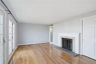 22 Roger Williams Ct, Portsmouth, RI 02871 - Photo 24