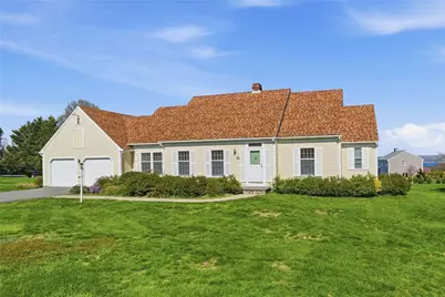 22 Roger Williams Court, Portsmouth, RI 02871 - Photo 2