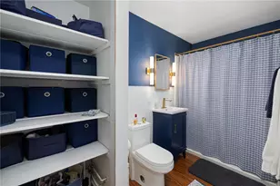 70 Carroll Ave, Newport, RI 02840 - Photo 16