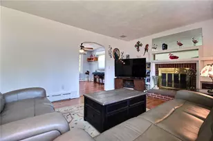 7 Nichols Ln, Westerly, RI 02891 - Photo 6