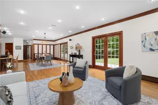 2197 Middle Rd, East Greenwich, RI 02818 - Photo 4