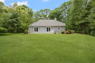 2197 Middle Rd, East Greenwich, RI 02818 - Photo 32