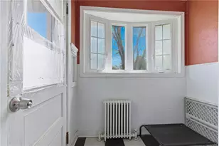 87 Elder St, Pawtucket, RI 02860 - Photo 10