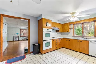 101 Cobble Hill Rd, Lincoln, RI 02865 - Photo 22