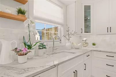25 Rhode Island Avenue #2, Newport, RI 02840 - Photo 20