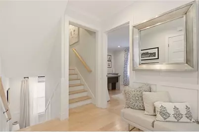 25 Rhode Island Avenue #2, Newport, RI 02840 - Photo 10