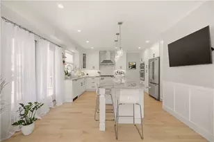 25 Rhode Island Ave, Newport, RI 02840 - Photo 20
