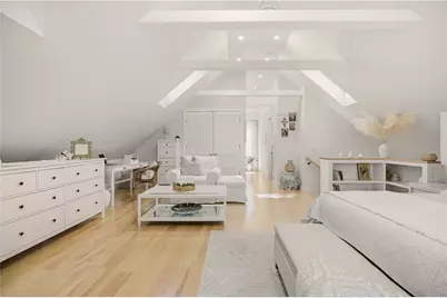 25 Rhode Island Avenue #2, Newport, RI 02840 - Photo 26