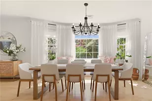 25 Rhode Island Ave, Newport, RI 02840 - Photo 14