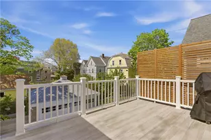 25 Rhode Island Ave, Newport, RI 02840 - Photo 38