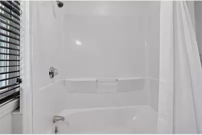 103 Burnside Avenue, East Providence, RI 02915 - Photo 18