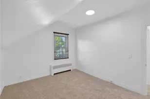 103 Burnside Ave, East Providence, RI 02915 - Photo 24