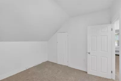 103 Burnside Avenue, East Providence, RI 02915 - Photo 20