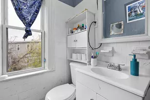 27 Greeley St, Providence, RI 02904 - Photo 24