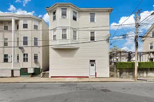 27 Greeley St, Providence, RI 02904 - Photo 1