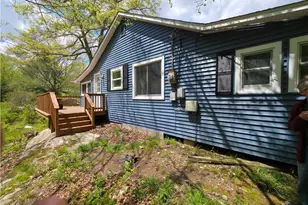 29 Parker St, Glocester, RI 02814 - Photo 10