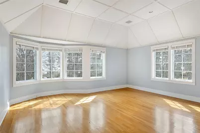 9 Ocean Lawn Lane, Newport, RI 02840 - Photo 32