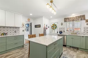 8 Turcone St, North Providence, RI 02911 - Photo 10