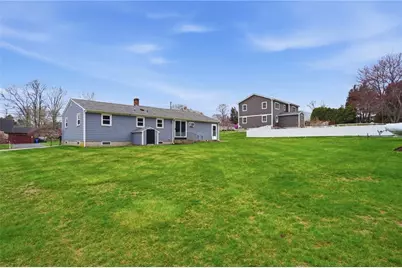 49 Roosevelt Drive, Bristol, RI 02809 - Photo 28