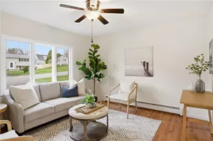 49 Roosevelt Dr, Bristol, RI 02809 - Photo 14