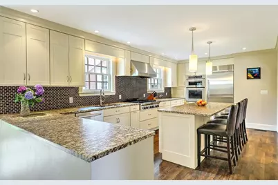 9 Kenilworth Way, Pawtucket, RI 02860 - Photo 16