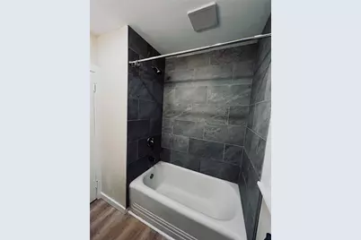 190 Wardlaw Avenue, Providence, RI 02908 - Photo 16