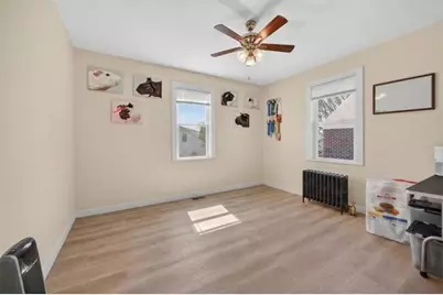 190 Wardlaw Avenue, Providence, RI 02908 - Photo 14